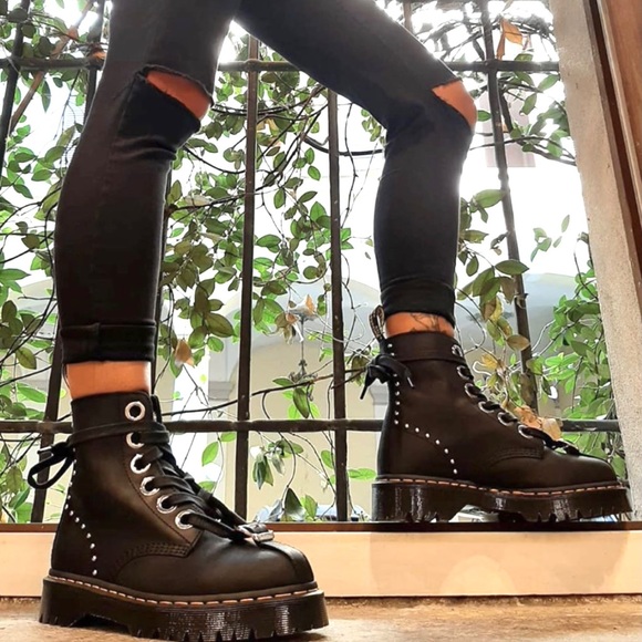 NOT FOR SALE!!!Dr. Martens Gomez Core Bex Black Leather Boots. - Picture 10 of 10